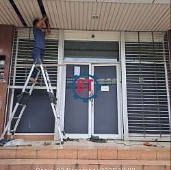 tukang service rolling grille murah kembangan