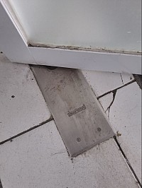 jasa ganti florhing dorma pintu kaca murah jakarta